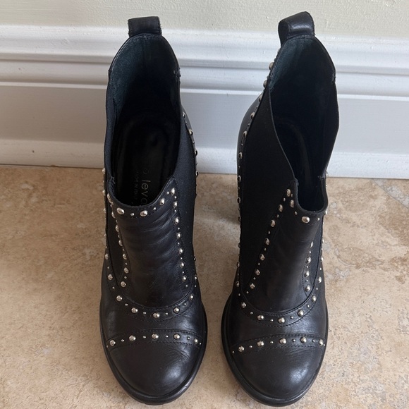 Elegant Black Studded Block Heel Ankle Booties - Picture 1 of 5